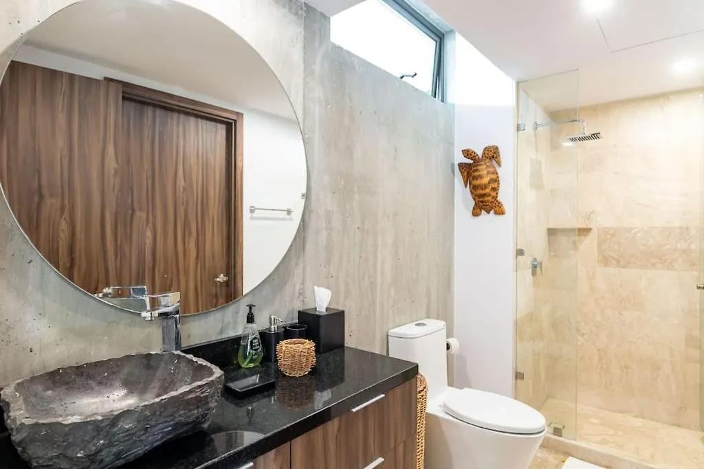 Cenote & Luxury Condo Studio 툴룸 0*,  멕시코